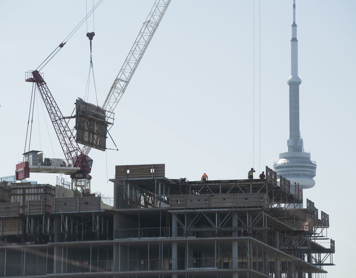 Rental apartment construction plummets in Toronto as construction costs rise