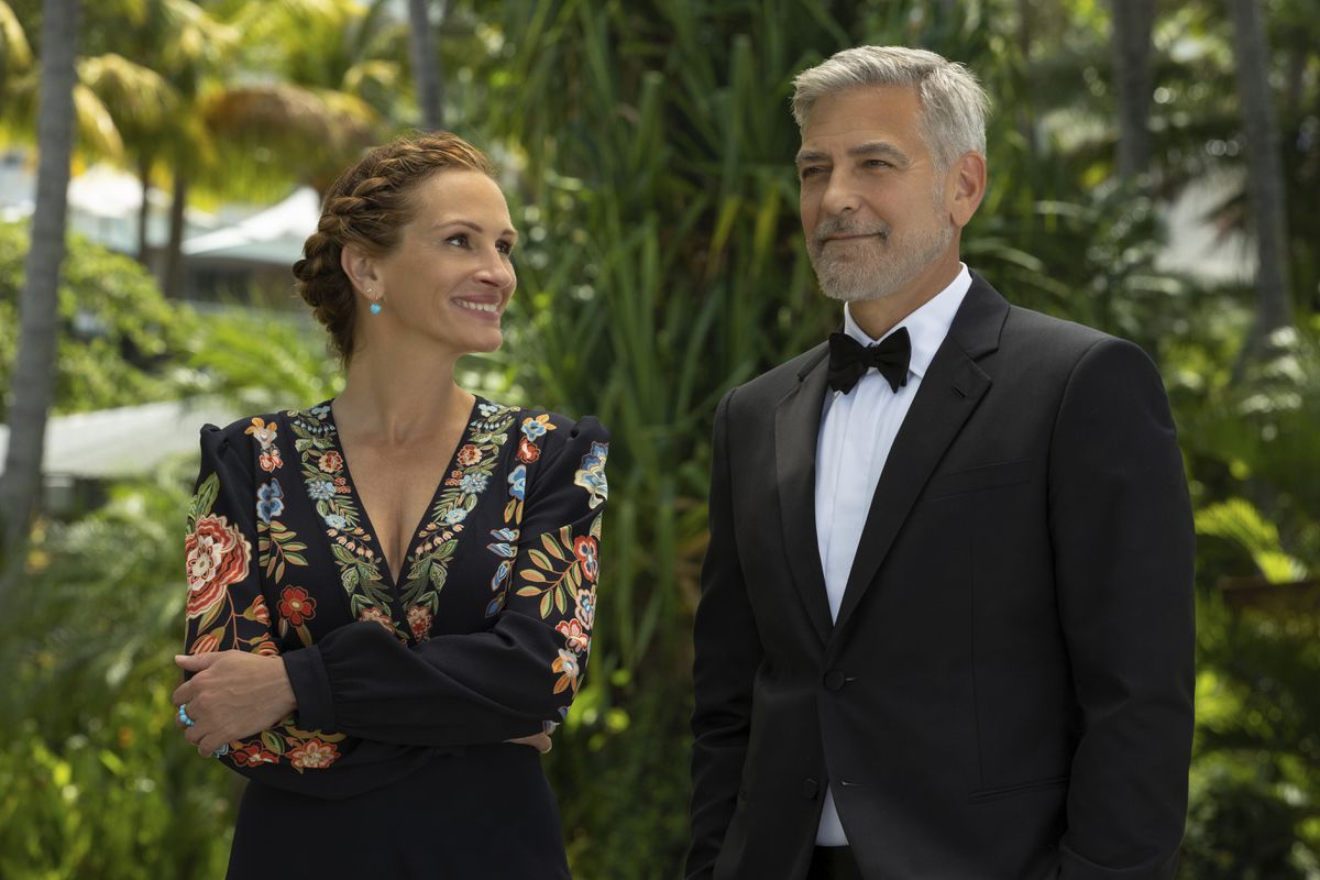Review: George Clooney and Julia Roberts Add Layers of Charm to Romantic Comedy Ticket to Paradise