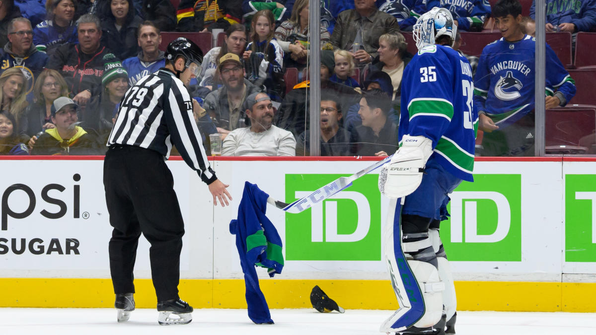 Canucks captain Bo Horvat feels frustration with fans amid messy, winless start