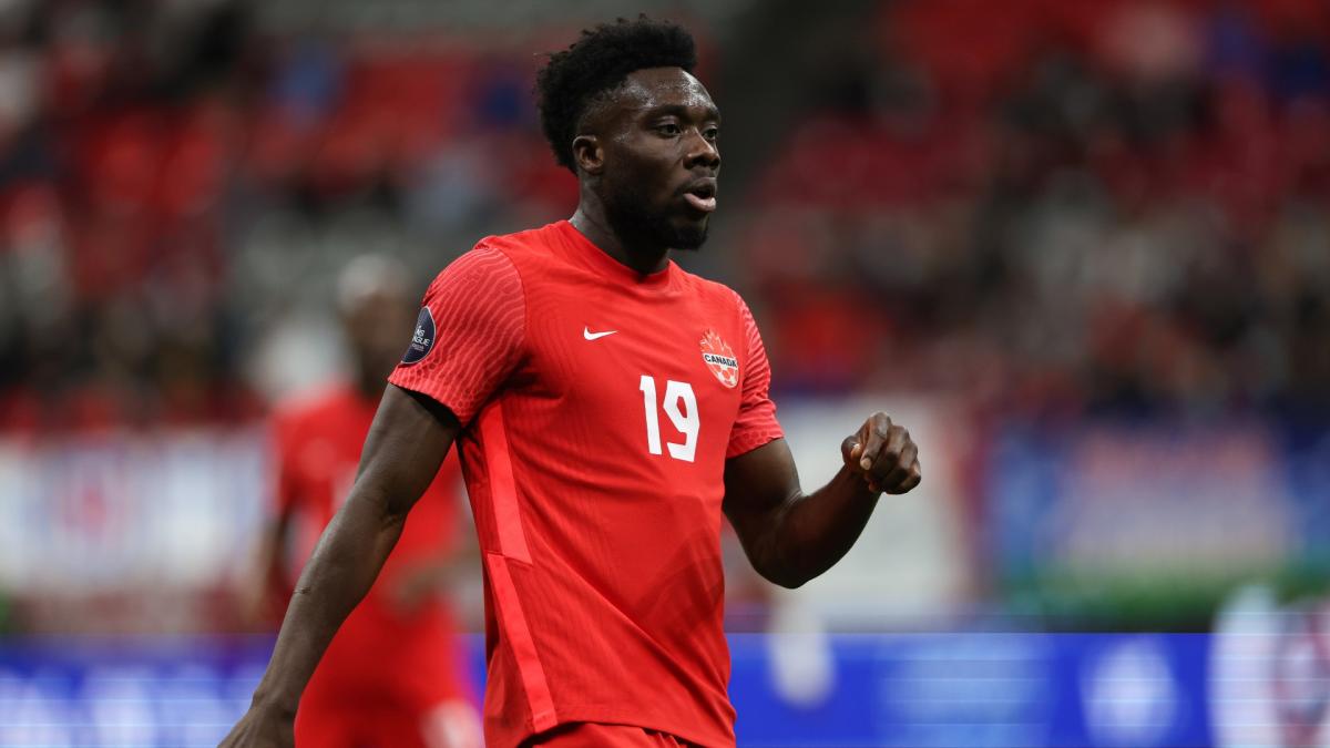 Report: Alphonso Davies told retailers to stop selling his Canada Soccer jersey