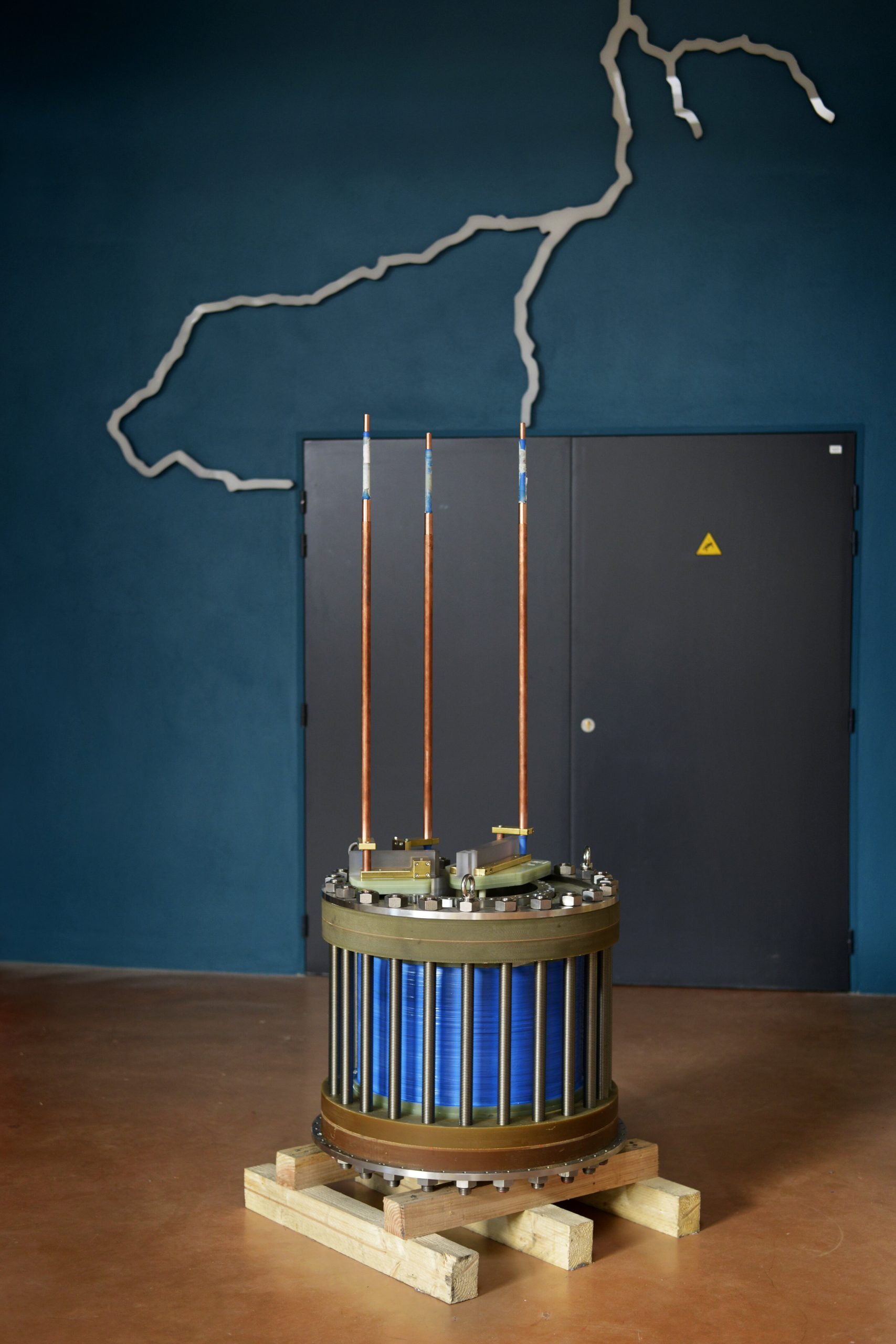 Planckian scattering electrons in strange metals follow standard rules of orbital motion in a magnet