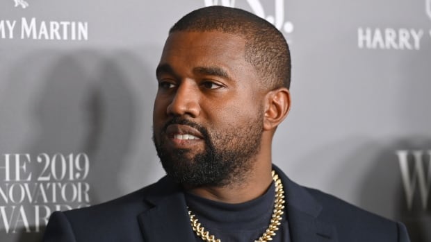 Why are streaming platforms keeping Kanye while other companies are cutting ties?  |  Radio-Canada News