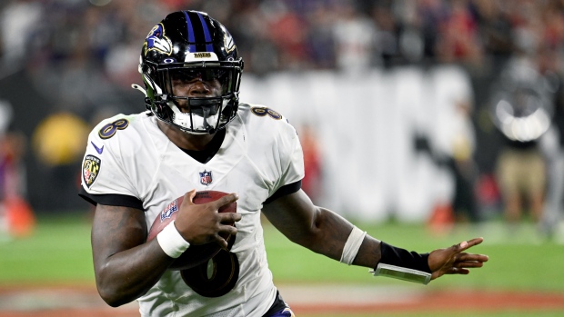 Jackson shines as Ravens inflict third straight loss on Brady and Bucs - TSN.ca