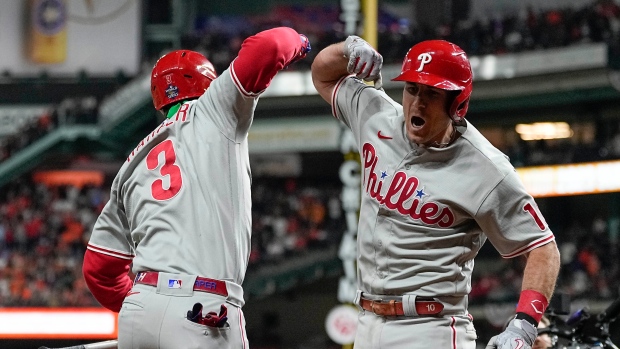 Realmuto 10th-inning home run gives Phillies Game 1 win over Astros - TSN.ca